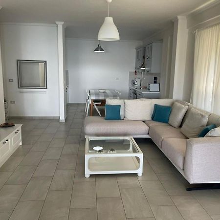 Aneta'S Beach House Vlore Ngoại thất bức ảnh