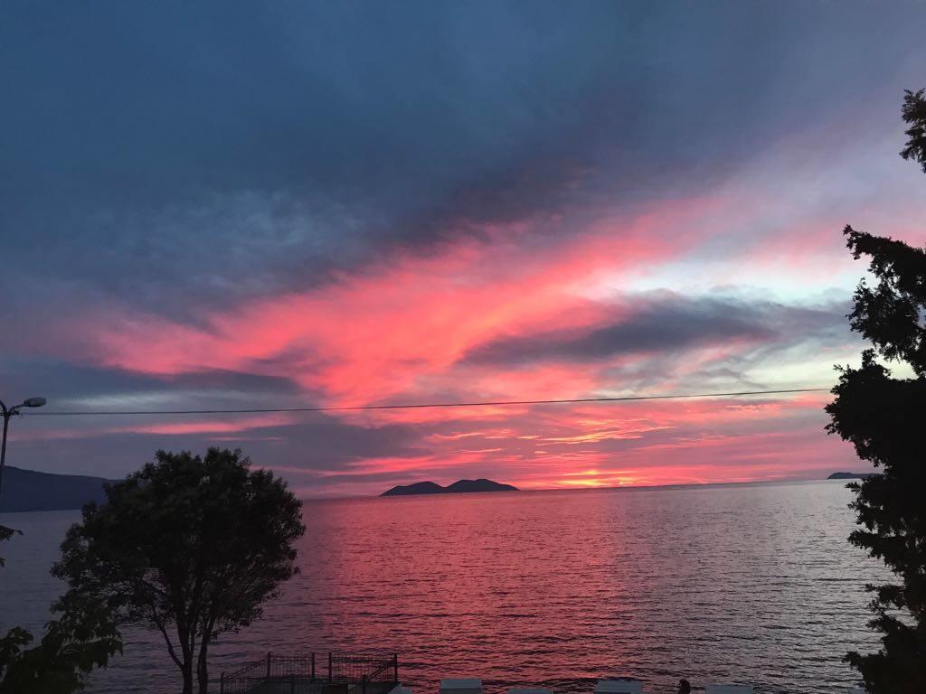 Aneta'S Beach House Vlore Phòng bức ảnh