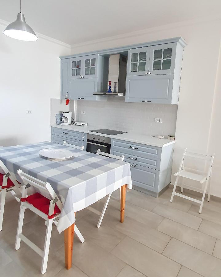 Aneta'S Beach House Vlore Ngoại thất bức ảnh