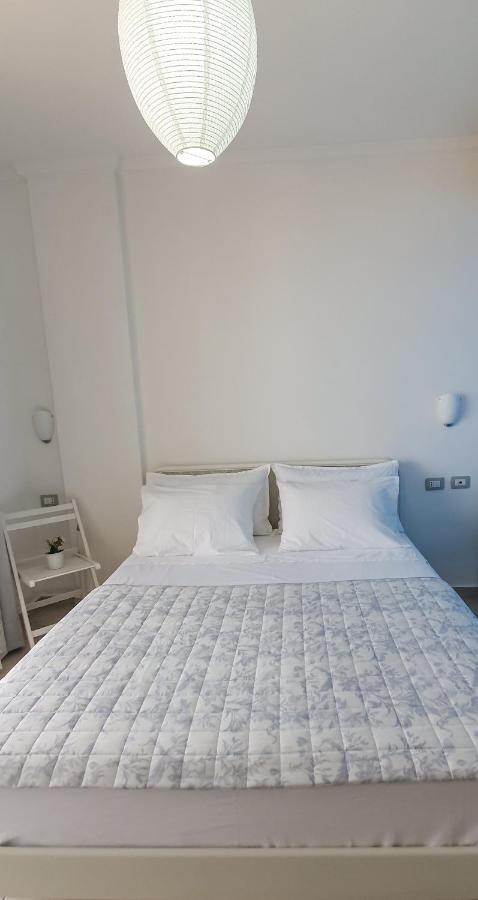 Aneta'S Beach House Vlore Ngoại thất bức ảnh